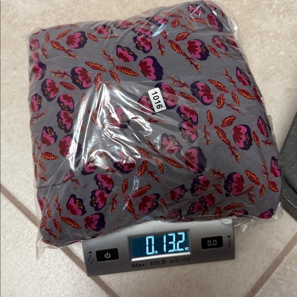 Natural Life Sedona Jumpsuit Grey Plum Tulips Smocked Floral - Picture 9 of 9